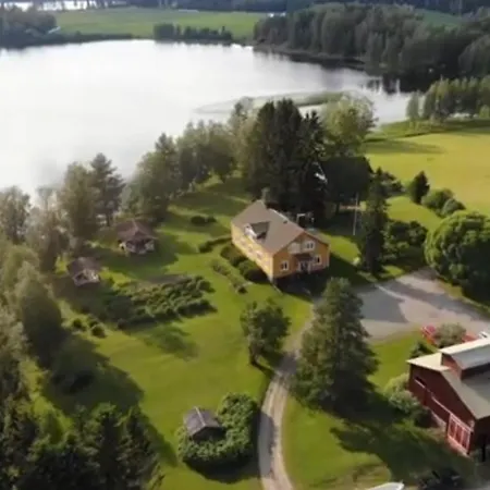 Lantgård Taipaleen Luomutila